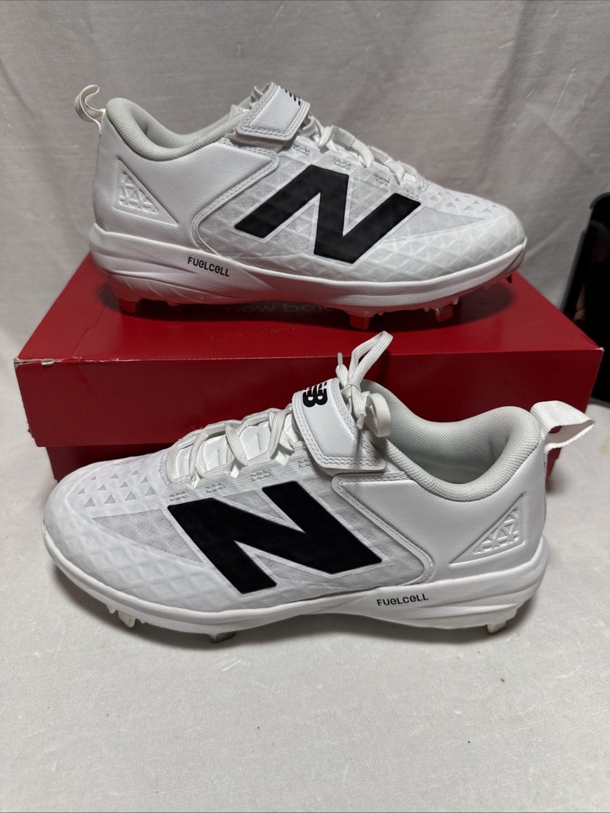 New Balance Baseball Cleat 4040 V8 Men's White Used 8 Ee